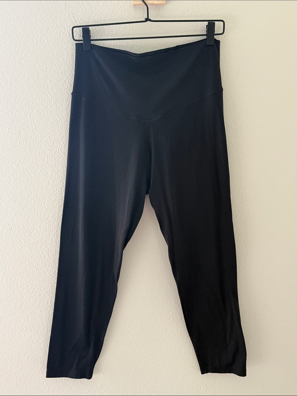 Aerie Offline Black High-Waist Stretch Leggings Size Extra Large